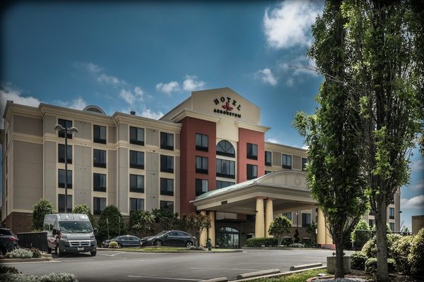 Hotel Arboretum — Property