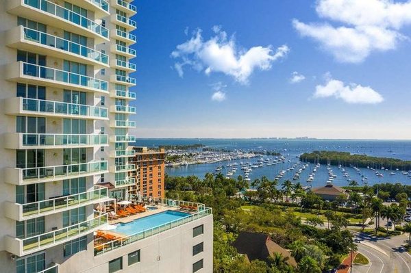 Hotel Arya BW Premier Collection Miami Florida — Property