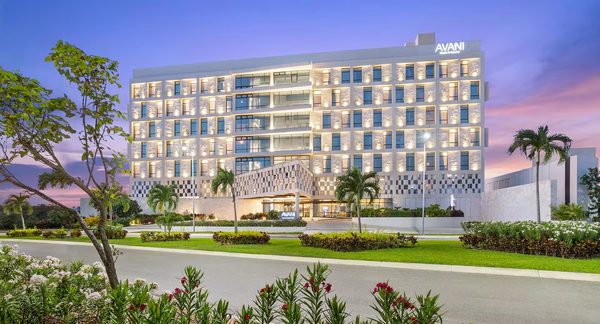 Hotel Avani Cancun Airport — Property