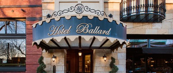 Hotel Ballard — Property