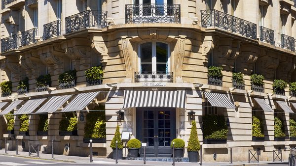 Hotel Barnett Paris — Property