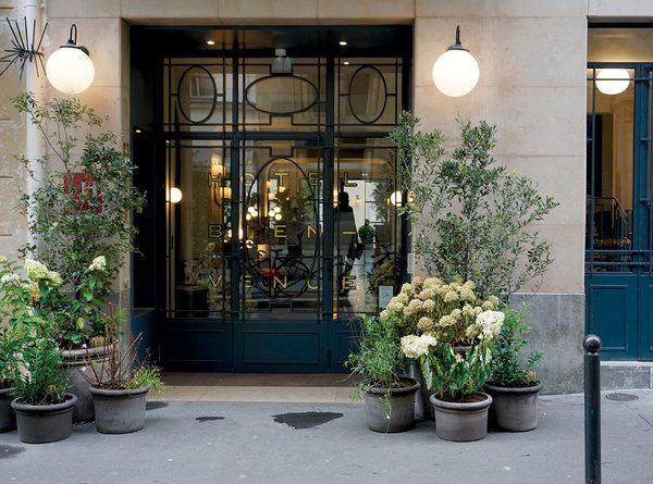 Hotel Bienvenue — Property
