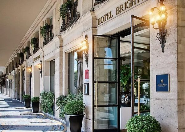 Hotel Brighton Paris — Property