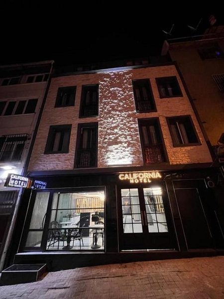 Hotel California Istanbul Istanbul — Property