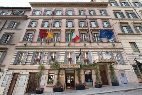 Hotel Cecil — Property