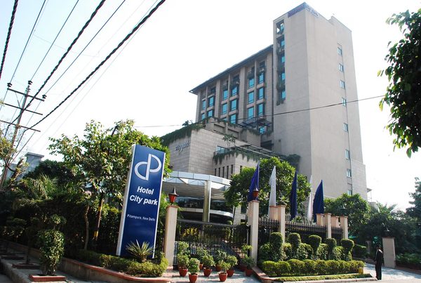 Hotel City Park — Property