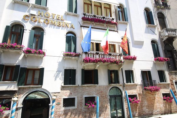Hotel Colombina — Property