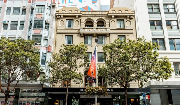 Hotel Coronation — Property
