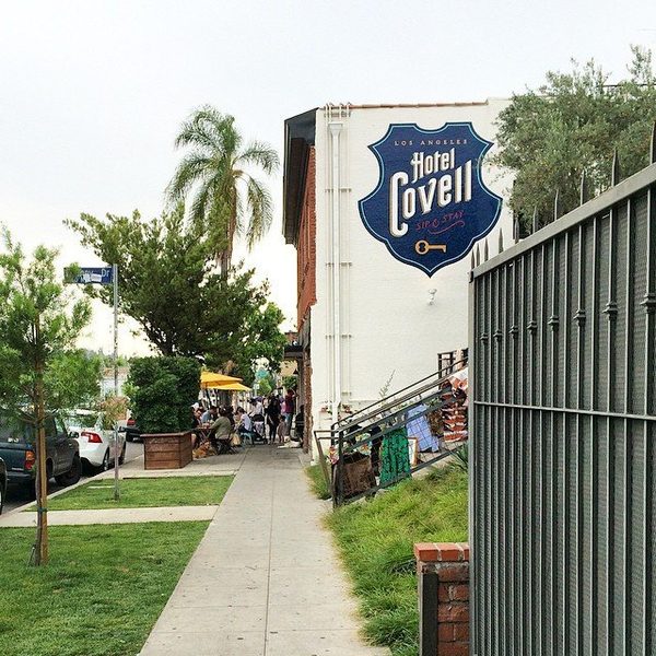 Hotel Covell Los Angeles California — Property