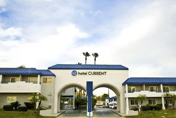 Hotel Current — Property