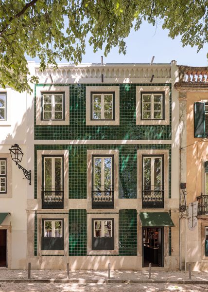Hotel das Amoreiras Lisbon — Property