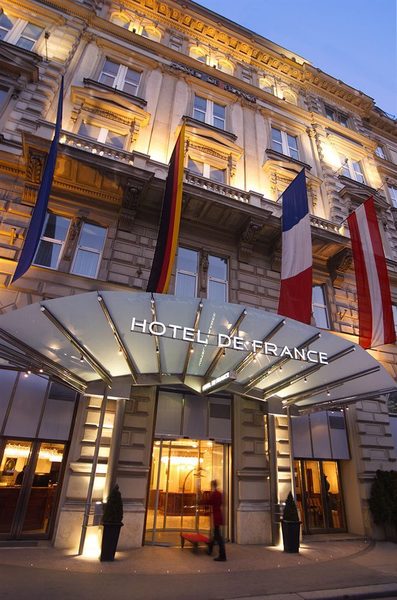 Hotel de France — Property
