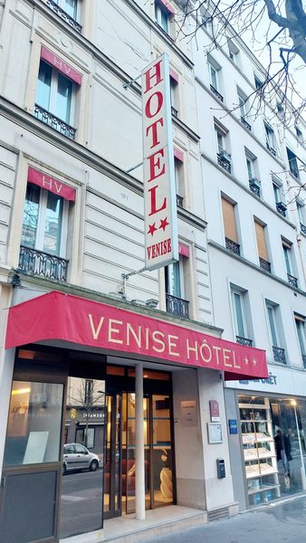 Hotel de Venise — Property