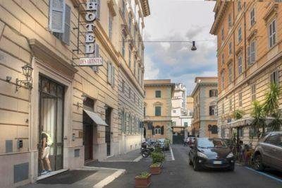 Hotel Des Artistes Roma — Property