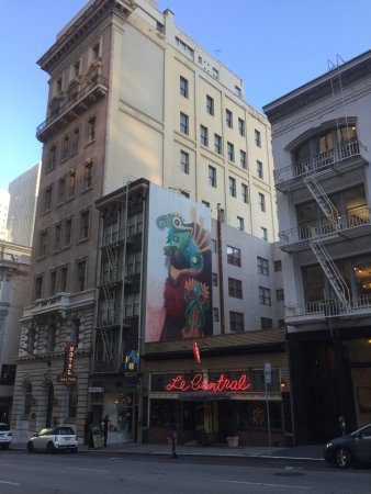 Hotel Des Arts — Property