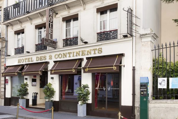 Hotel des Deux Continents — Property