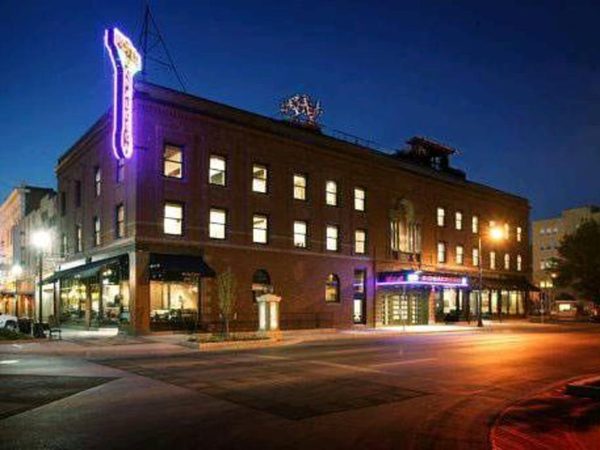 Hotel Donaldson — Property