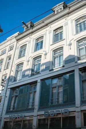 Hotel Doria — Property