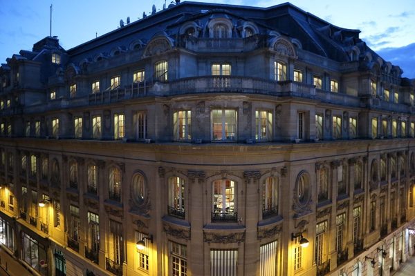 Hotel du Triangle d Or — Property