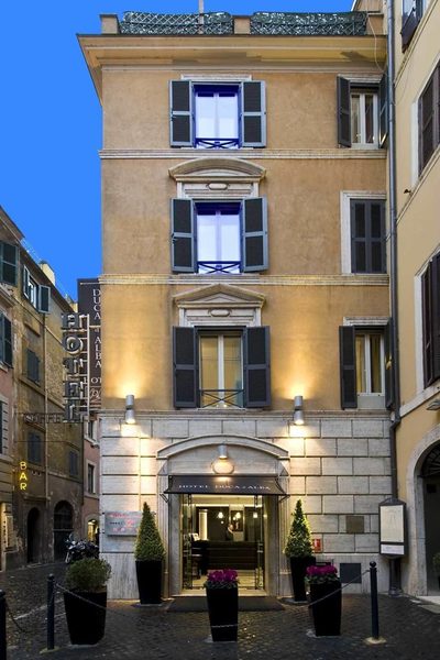 Hotel Duca D Alba — Property
