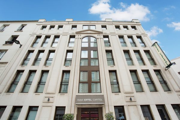 Hotel Eiffel Capitol — Property