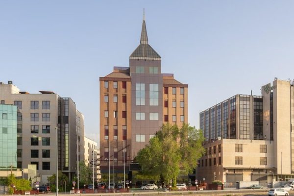 Hotel Exe Plaza — Property