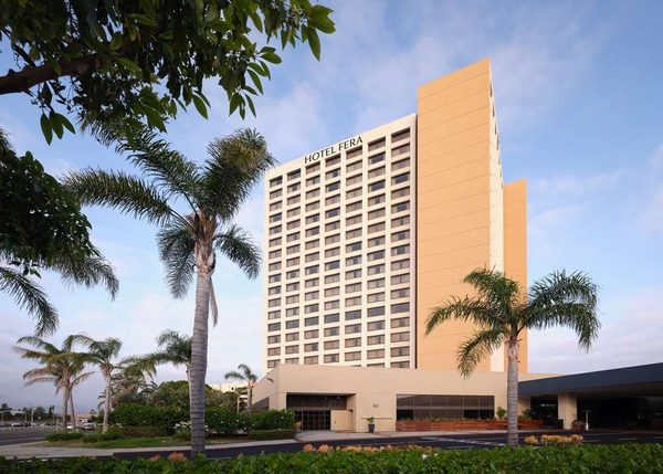 Hotel Fera Anaheim A Doubletree By Hilton — Property