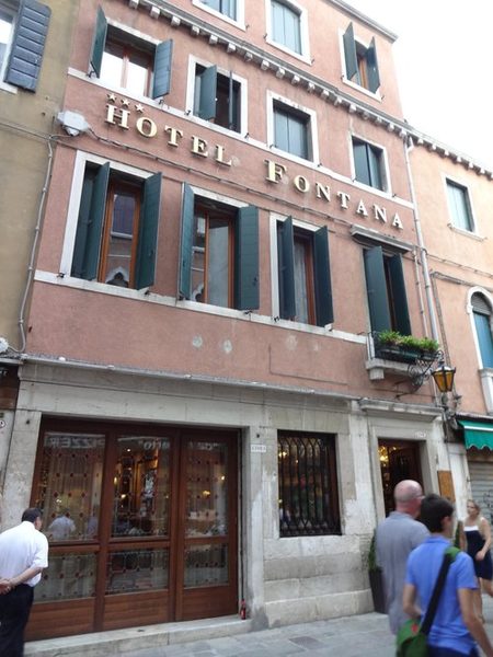 Hotel Fontana — Property