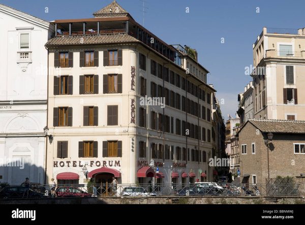 Hotel Forum Roma — Property