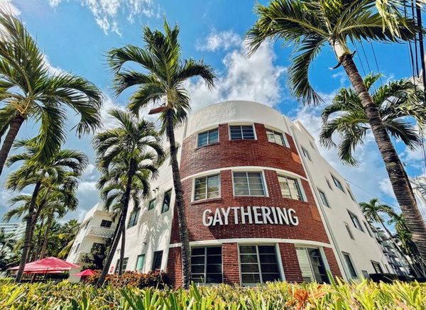Hotel Gaythering Miami Beach Florida — Property