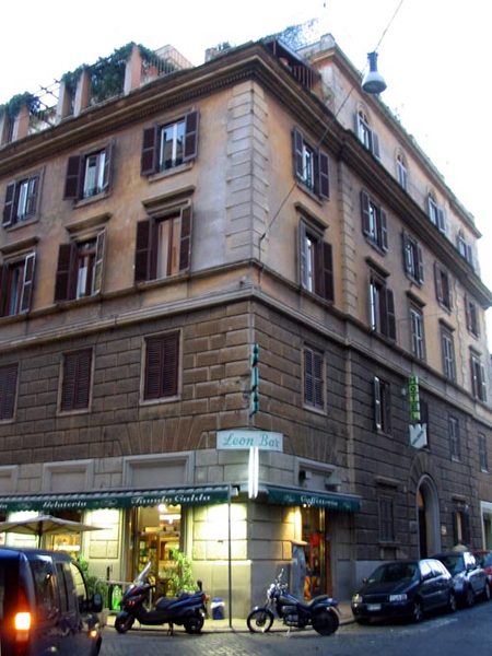 Hotel Golden — Property