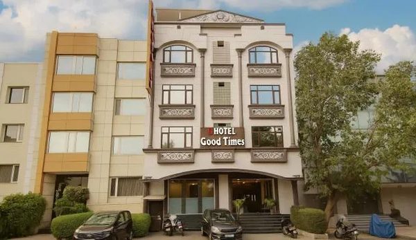 Hotel Good Times Budget Friendly Great Location Value Stay — Property
