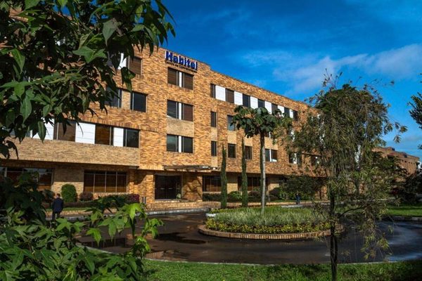 Hotel Habitel Select Bogota — Property