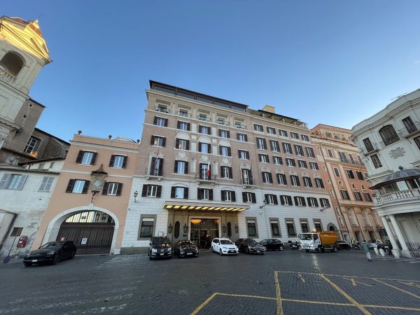 Hotel Hassler — Property