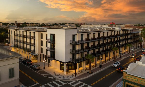 Hotel Haya Tampa Florida — Property