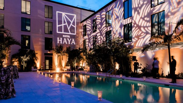 Hotel Haya Tampa Florida — Property