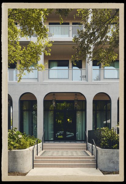 Hotel Henrietta — Property