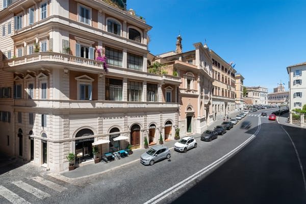 Hotel Hiberia Roma — Property
