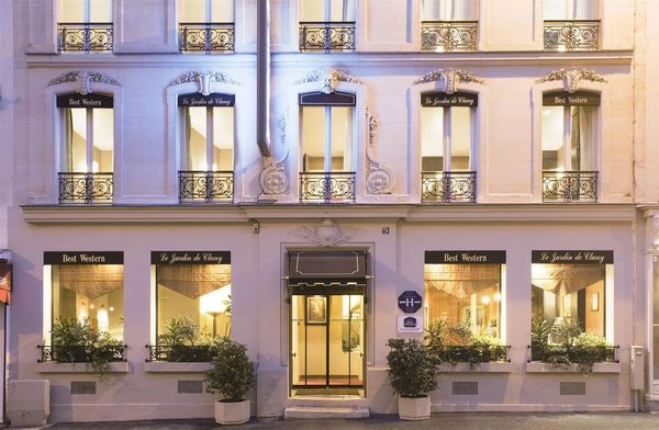 Hotel Jardin De Cluny — Property