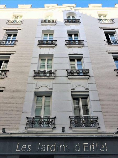 Hotel Jardins d Eiffel — Property