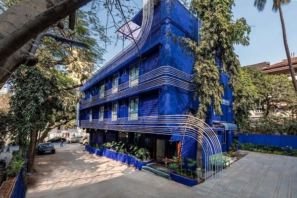 Hotel Kemps Corner — Property