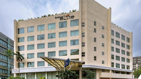 Hotel Kohinoor Elite — Property