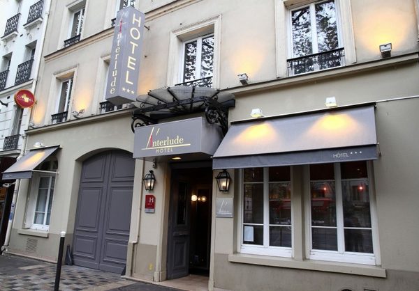 Hotel L interlude — Property