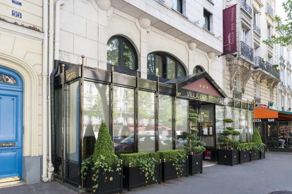 Hotel La Villa des Ternes — Property