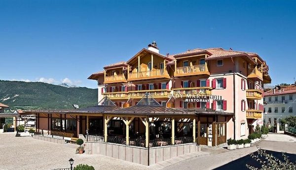 Hotel Lady Maria — Property