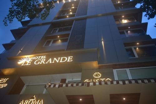 Hotel le Grande Mumbai International Airport — Property
