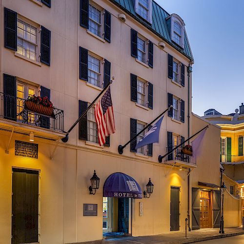 Hotel Le Marais — Property