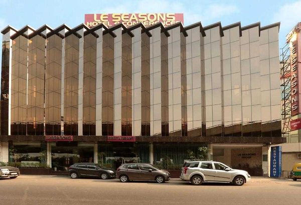 Hotel Le Seasons — Property