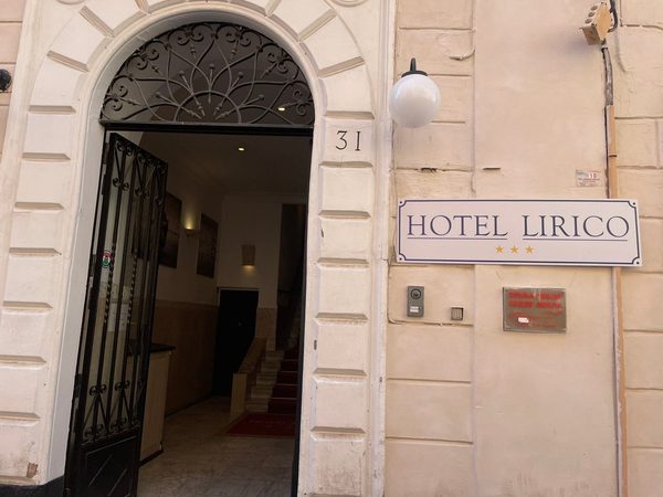 Hotel Lirico — Property