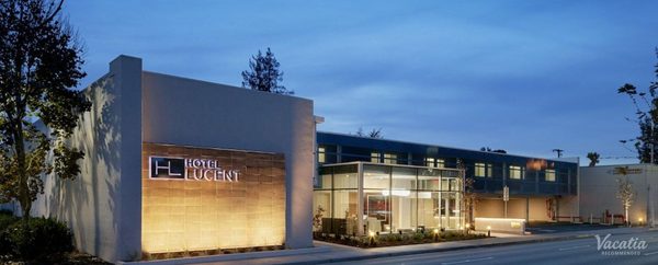 Hotel Lucent — Property